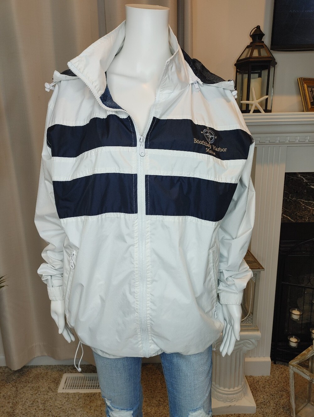 CheneralⓇ Boothbay Harbor Maine Rain/windbreaker Jacket, White/Navy L
